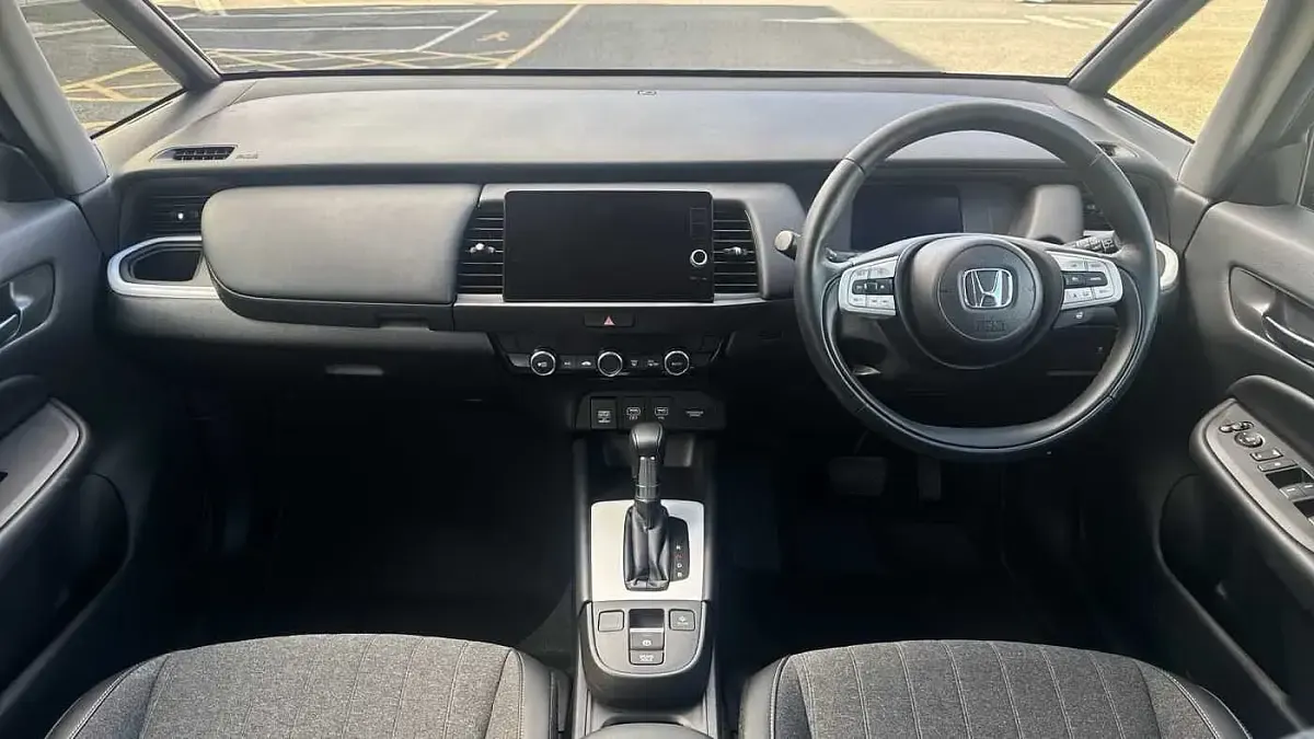 Używany Honda Jazz Advance 122 KM (89 kW) 2023 Niebieski Hatchback