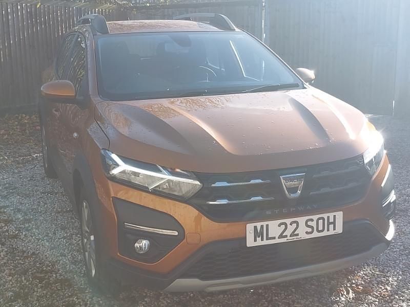 Orange Used 2022 Dacia Sandero Comfort Hatchback | £11,498 (A bit pricey) - Image 1/4