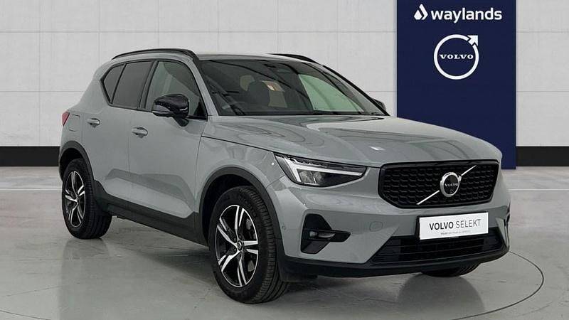 Grey Used 2023 Volvo XC40 Plus SUV | £29,791 (Fair price) - Image 1/4