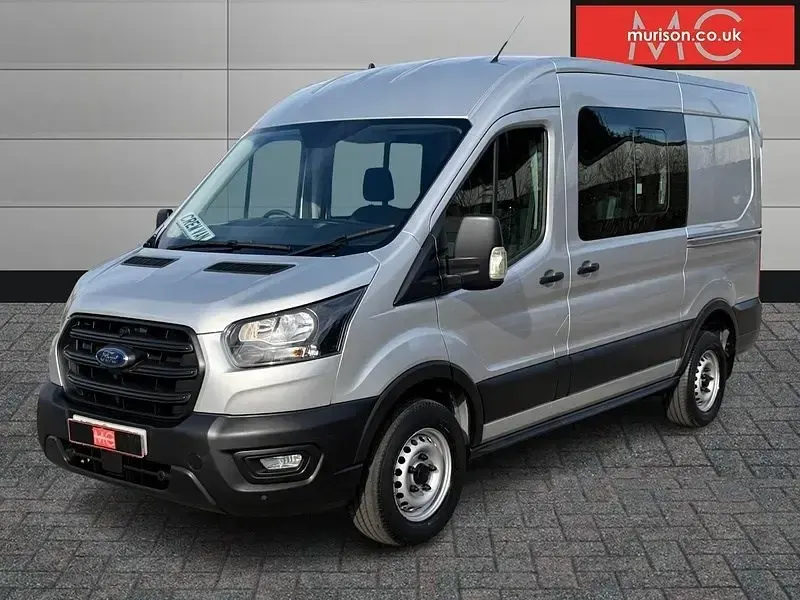 Usado Ford Transit 130 HP (95 kW) 2020 Prateado Van