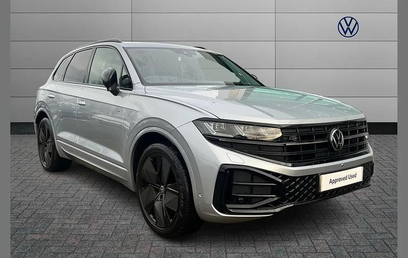 Silver Used 2025 VW Touareg Black Edition SUV | £49,950 (Fair price) - Image 1/4