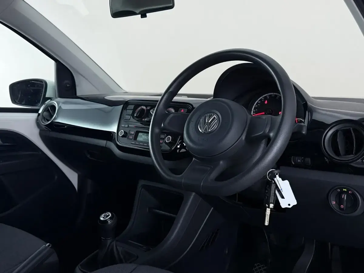 Used VW up! move up! 2012 White Hatchback