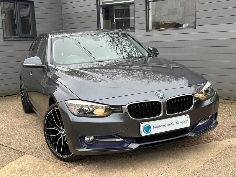 Used BMW 316 Sport Line 136 HP (100 kW) 2014 Grey Sedan