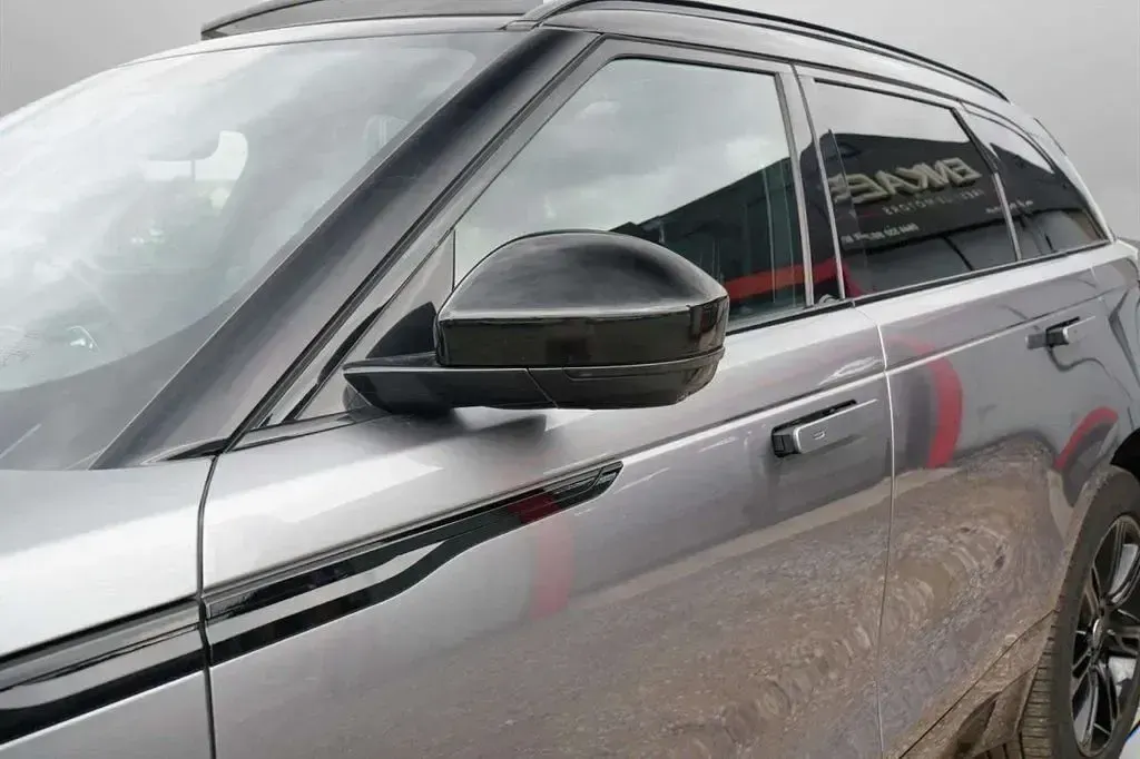 Used Land Rover Range Rover Velar 201 HP (147 kW) 2022 Grey SUV