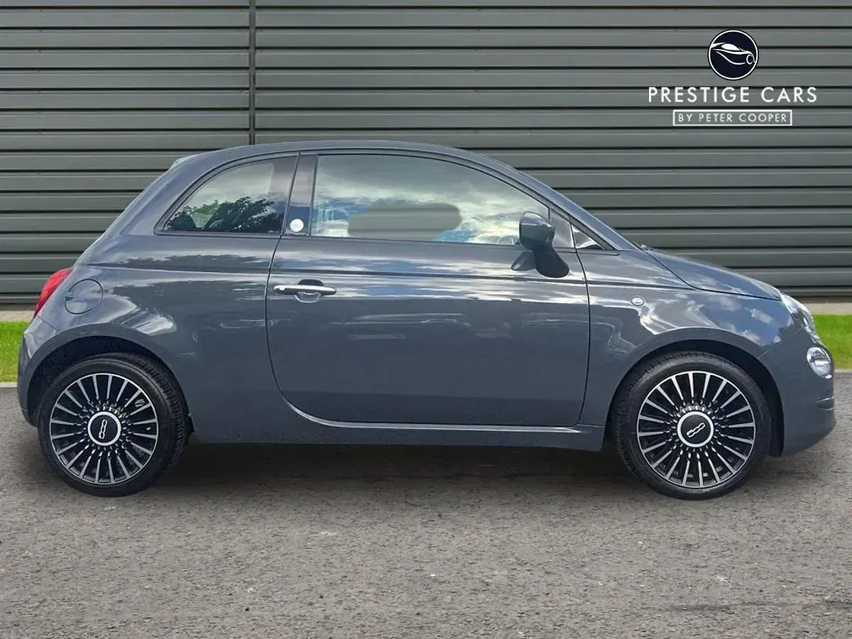 Used Fiat 500 Launch Edition 70 HP (51 kW) 2020 Grey Hatchback