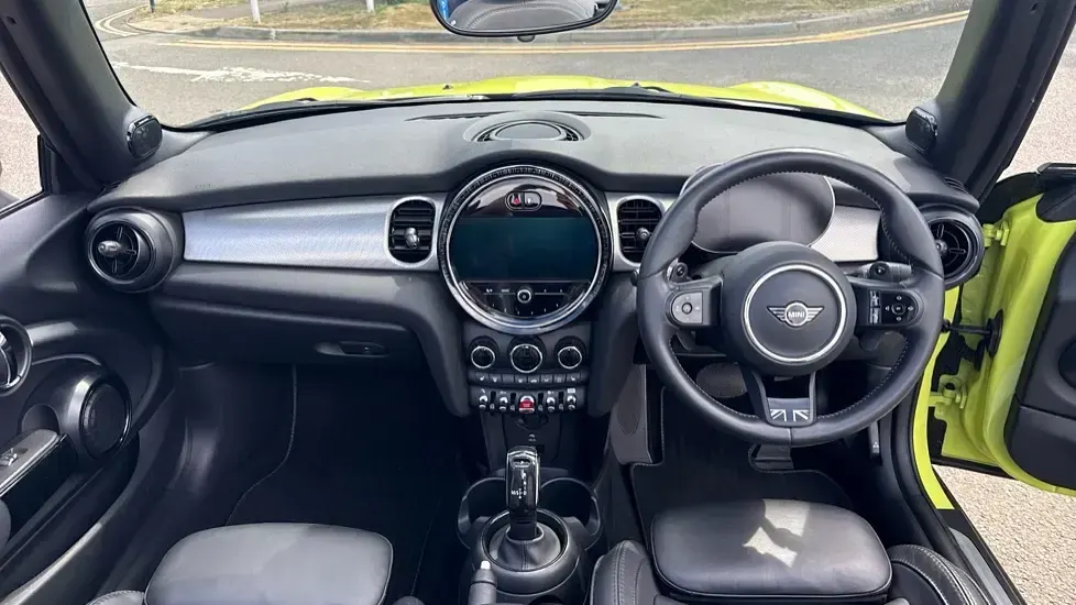 Used Mini Cooper S Cabriolet Exclusive 178 HP (130 kW) 2022 Yellow Cabriolet