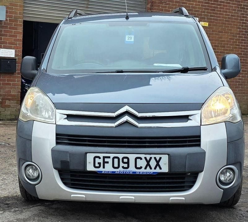 Used Citroën Berlingo XTR 90 HP (66 kW) 2009 Grey MPV