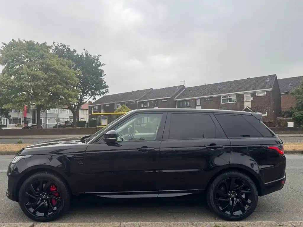 Used Land Rover Range Rover Sport HSE 404 HP (297 kW) 2019 Black SUV