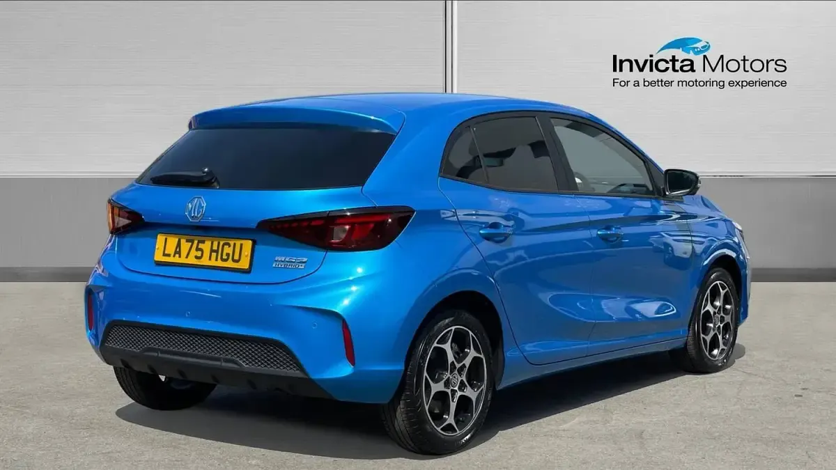 Used MG MG3 Trophy 194 HP (142 kW) 2025 Blue Hatchback