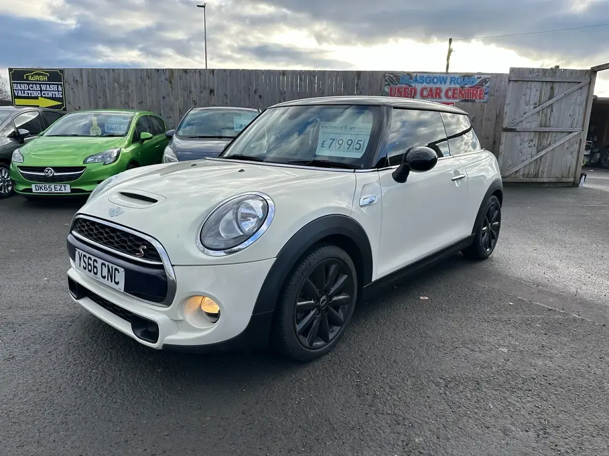 Used Mini Cooper S Hatch 2016 White Hatchback