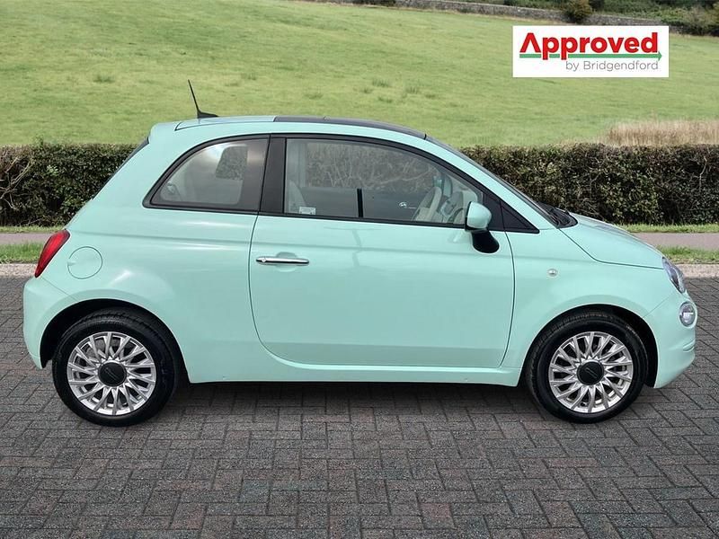 Used Fiat 500 Lounge 70 HP (51 kW) 2021 Green Hatchback