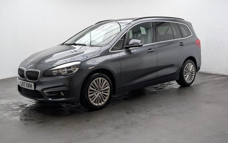 Used BMW 220 Luxury Line 192 HP (141 kW) 2017 Grey Estate