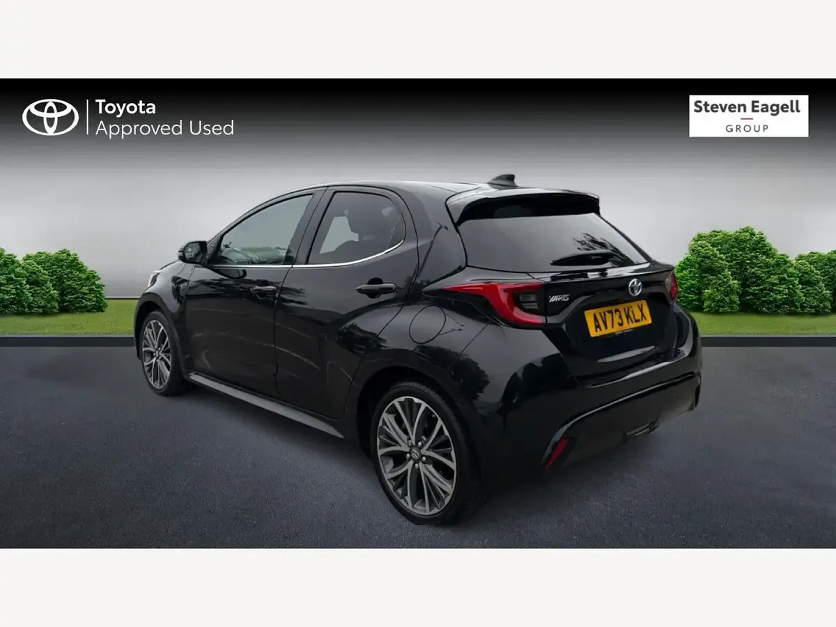 Used Toyota Yaris 116 HP (85 kW) 2023 Black Hatchback