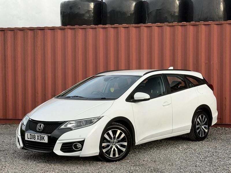 Used Honda Civic SE Plus 120 HP (88 kW) 2018 White Estate