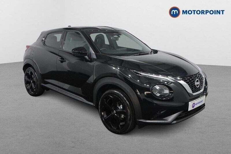 Black New 2024 Nissan Juke Tekna SUV | £20,449 (Fair price) - Image 1/4