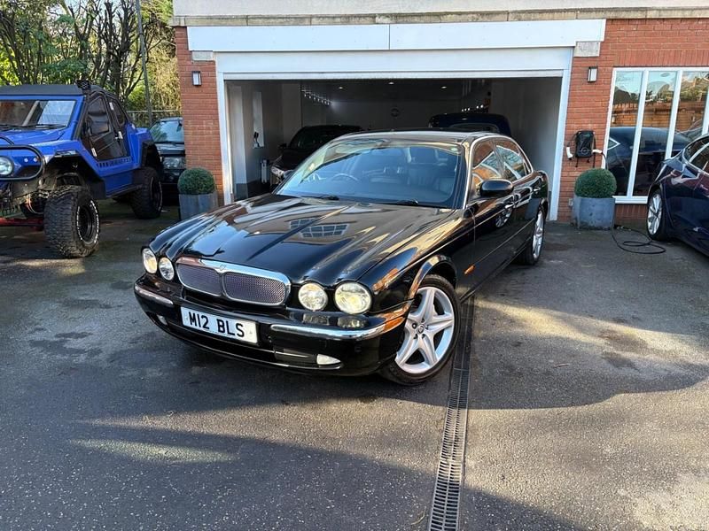 Black Used 2004 Jaguar XJ Supercharged Sedan | £7,950 (Expensive) - Image 1/4