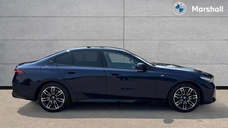 Used BMW 520 M Sport 205 HP (150 kW) 2024 Blue Sedan