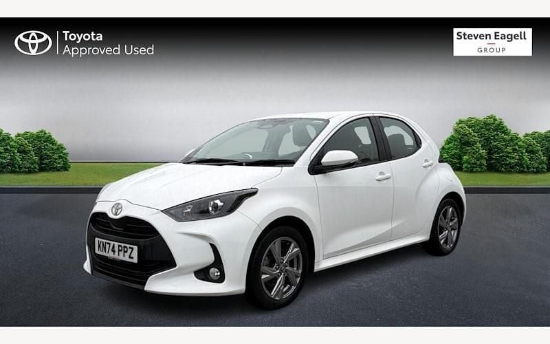 Used Toyota Yaris Hybrid 116 HP (85 kW) 2025 Hatchback