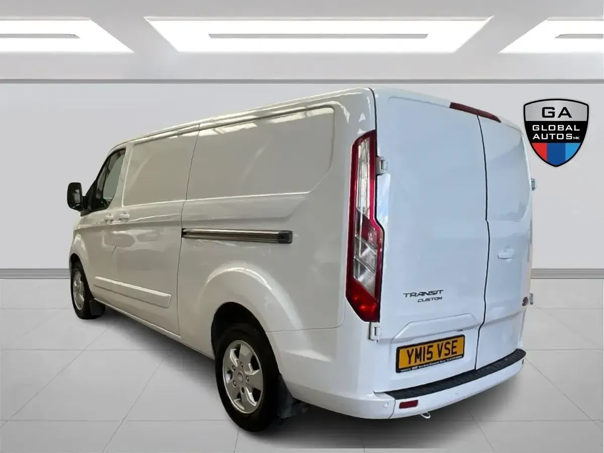 Używany Ford Transit Custom Limited 125 KM (91 kW) 2015 Biały Van
