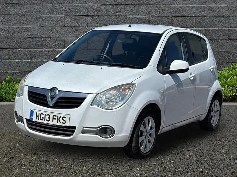 Used Vauxhall Agila 2013 White MPV