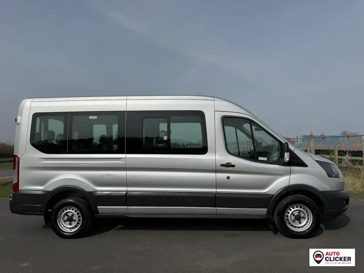 Used Ford Transit 125 HP (91 kW) 2018 Silver Van