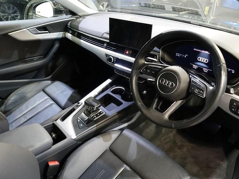 Used Audi A5 Sportback Sport 150 HP (110 kW) 2022 Black Hatchback