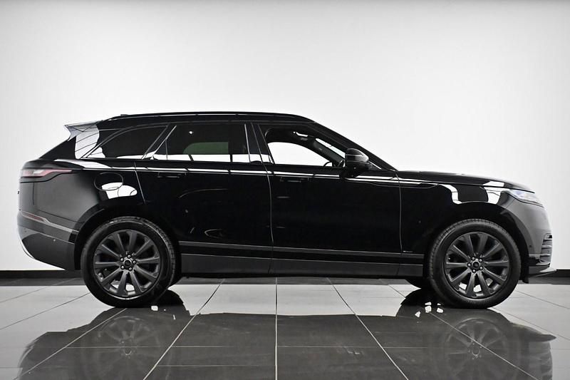 Used Land Rover Range Rover Velar SE Dynamic 180 HP (132 kW) 2018 Black SUV