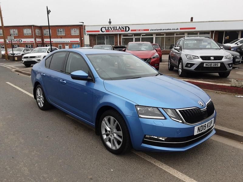 Blue Used 2019 Skoda Octavia SE L Hatchback | £12,950 (Fair price) - Image 1/4
