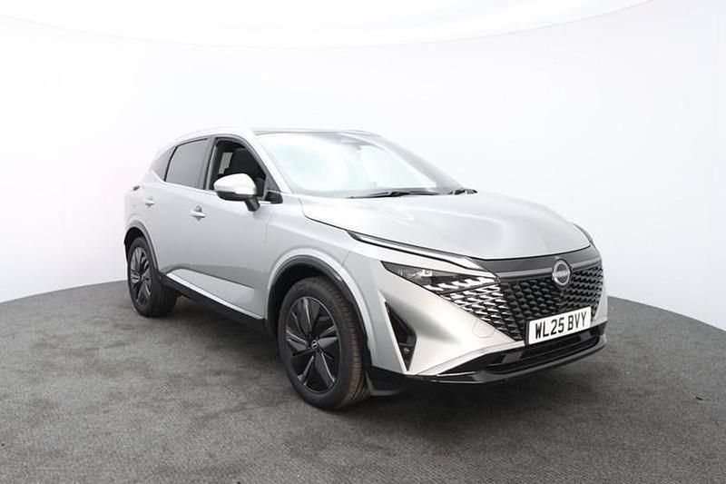 New Nissan Qashqai Tekna 140 HP (102 kW) 2025 Silver SUV