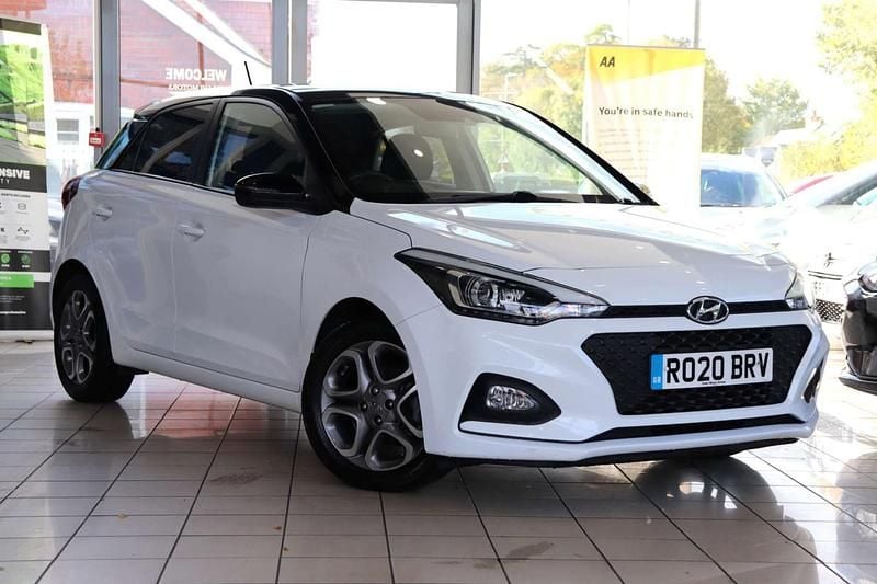 White Used 2020 Hyundai i20 Hatchback | £11,640 (Fair price) - Image 1/4
