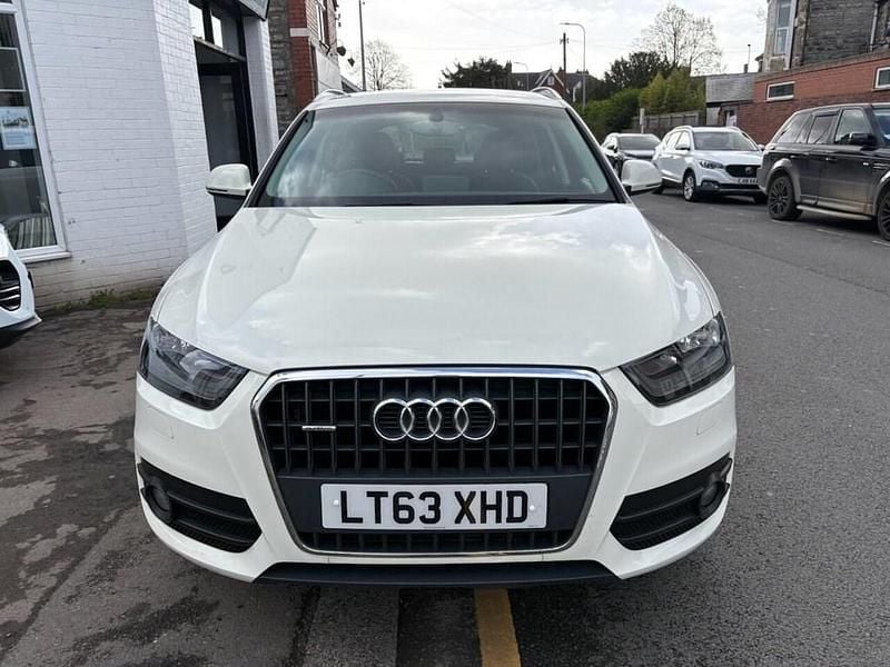 Used Audi Q3 Design 140 HP (102 kW) 2013 White SUV