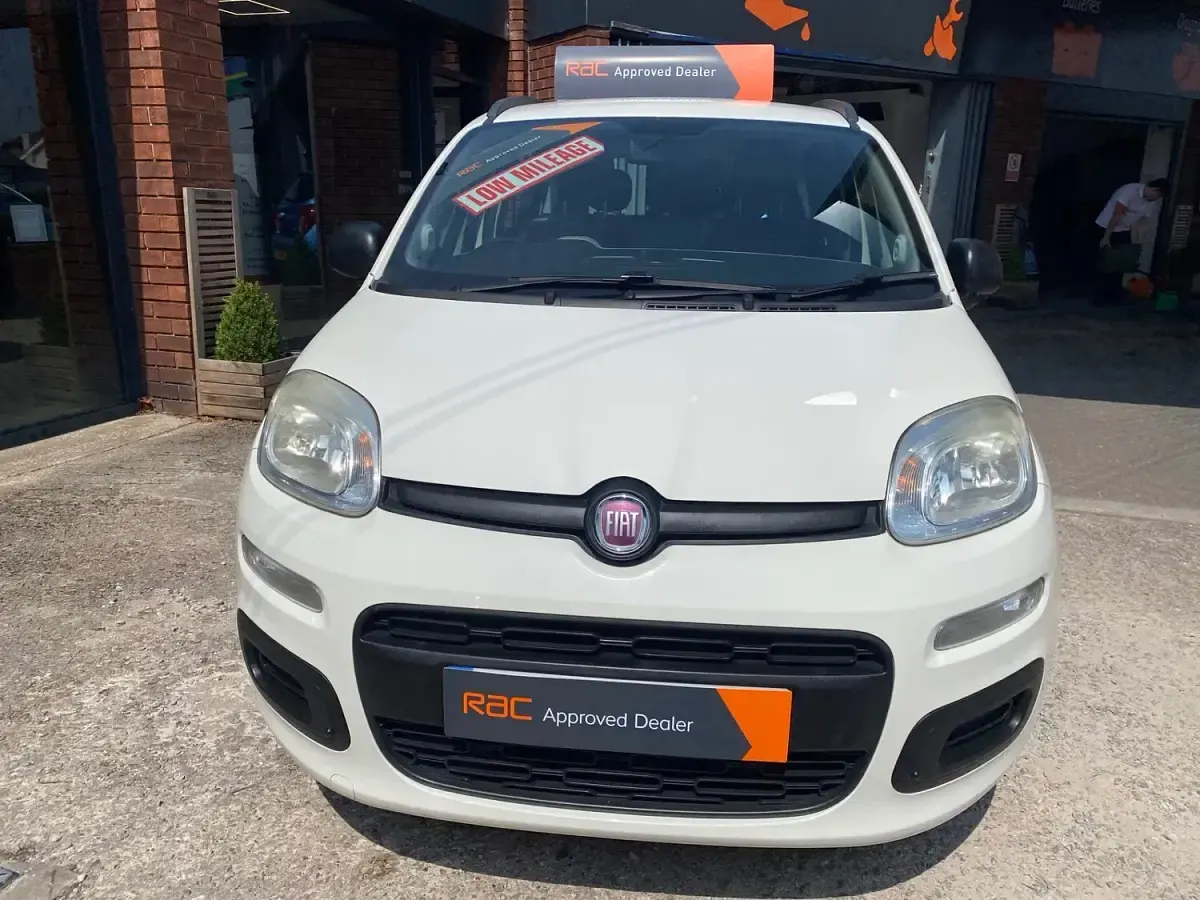Used Fiat Panda Easy 69 HP (50 kW) 2012 White Hatchback