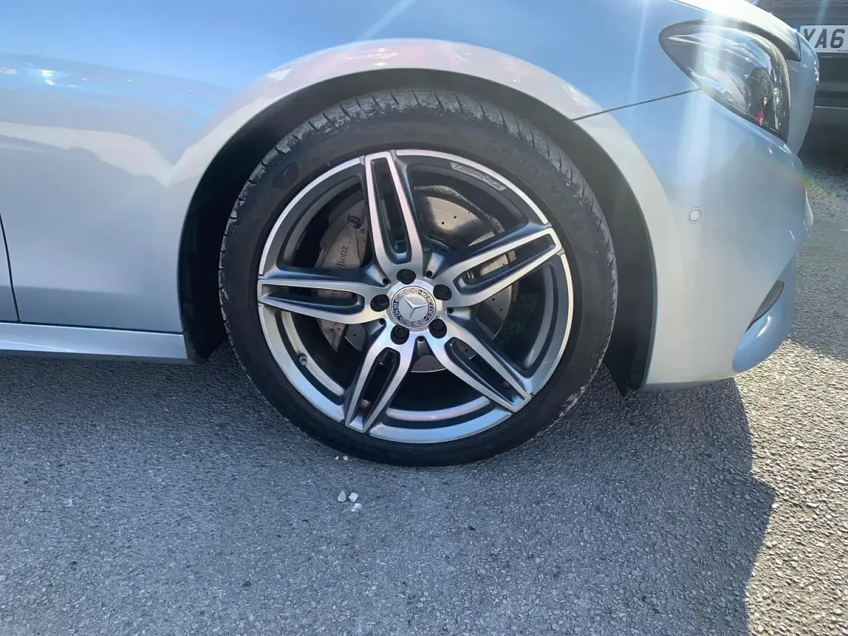 Used Mercedes E220 AMG line 191 HP (140 kW) 2016 Silver Sedan
