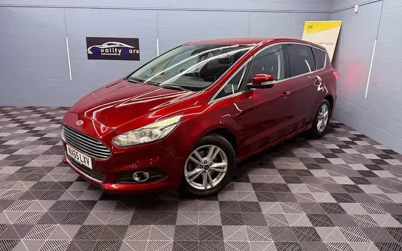 Used Ford S-MAX Titanium 150 HP (110 kW) 2018 MPV