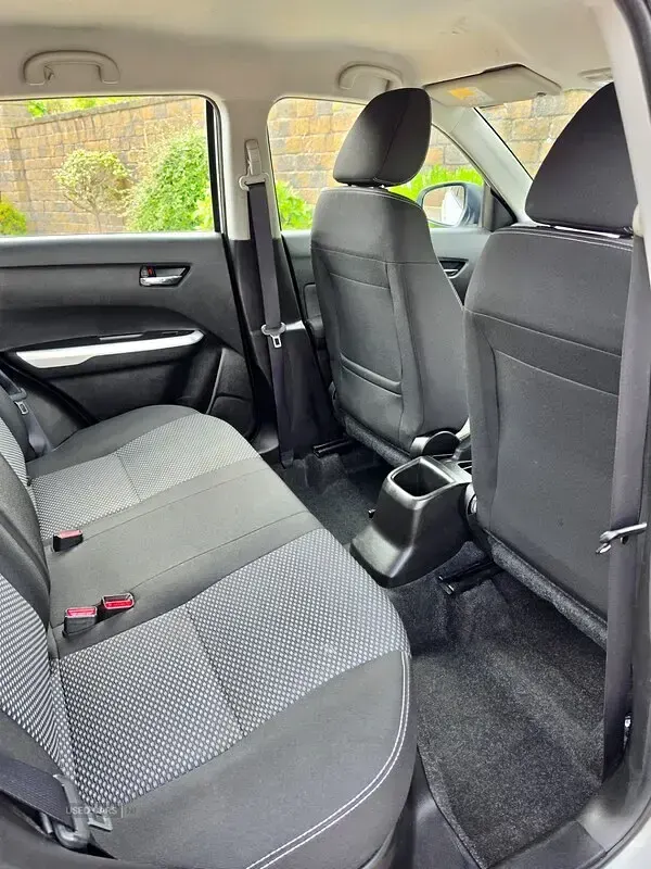 Used Suzuki Vitara SZ4 120 HP (88 kW) 2017 White SUV