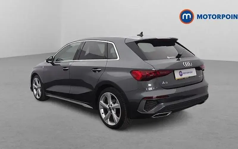 Used Audi A3 Sportback S-Line 150 HP (110 kW) 2024 Hatchback
