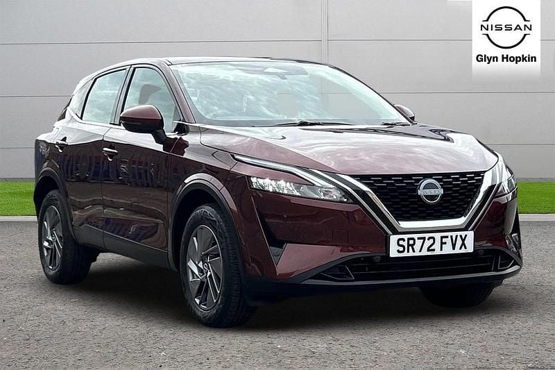 Red Used 2022 Nissan Qashqai Acenta SUV | £19,387 (Fair price) - Image 1/4