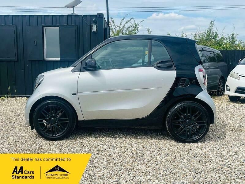 Used Smart ForTwo Coupé Brabus 90 HP (66 kW) 2018 Silver Coupe