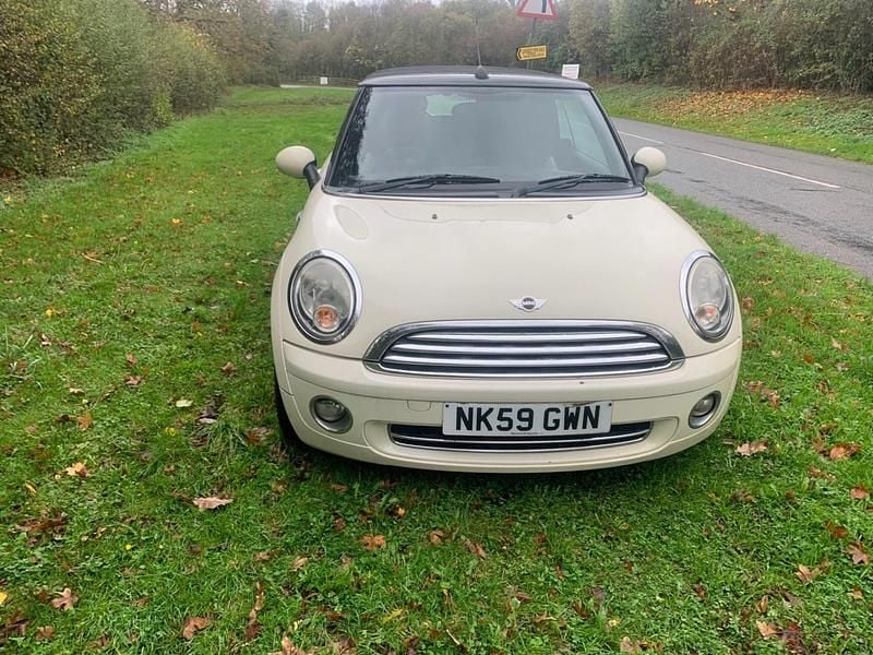 Used Mini Cooper Cabriolet 2009 White Cabriolet