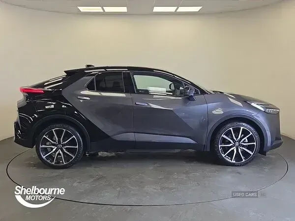 Used Toyota C-HR Sport 223 HP (164 kW) 2025 Grey SUV