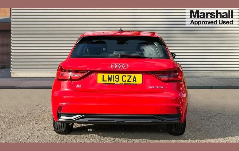 Used Audi A1 Sport 116 HP (85 kW) 2019 Red SUV