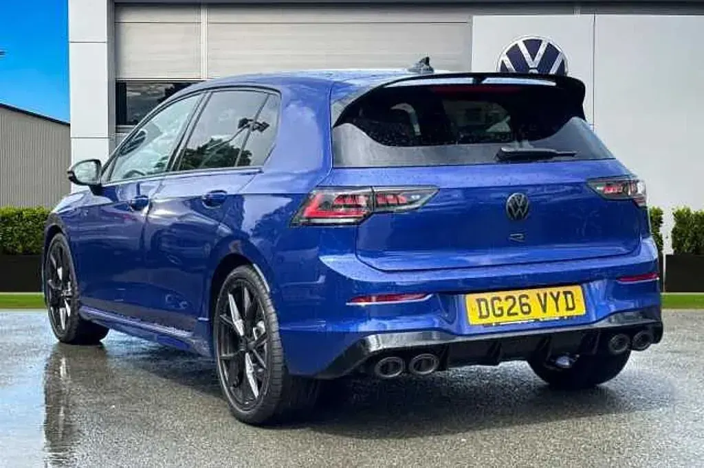 Nowe VW Golf VIII R 333 KM (244 kW) 2026 Niebieski Hatchback
