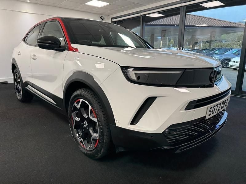Used Vauxhall Mokka GS Line 130 HP (95 kW) 2023 White SUV