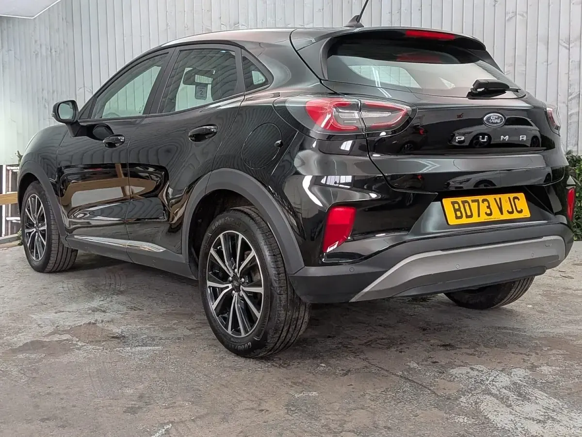 Used Ford Puma Titanium 125 HP (91 kW) 2023 Black SUV