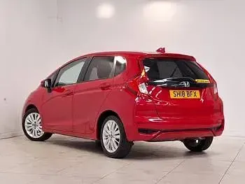 Used Honda Jazz EX 102 HP (75 kW) 2018 Red Hatchback