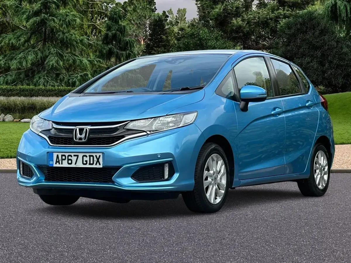 Used Honda Jazz SE 102 HP (75 kW) 2018 Blue Hatchback