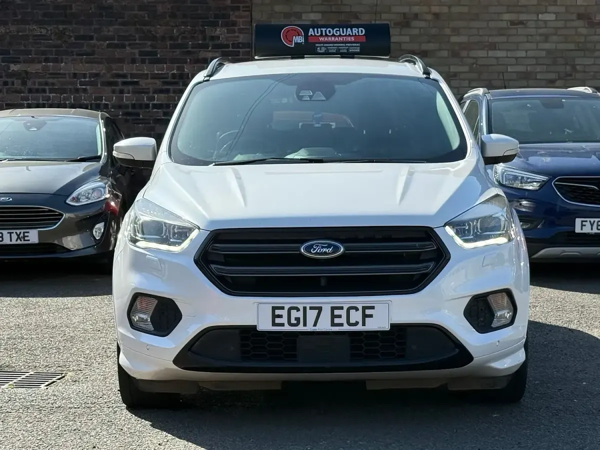 Used Ford Kuga ST-Line 180 HP (132 kW) 2017 White SUV