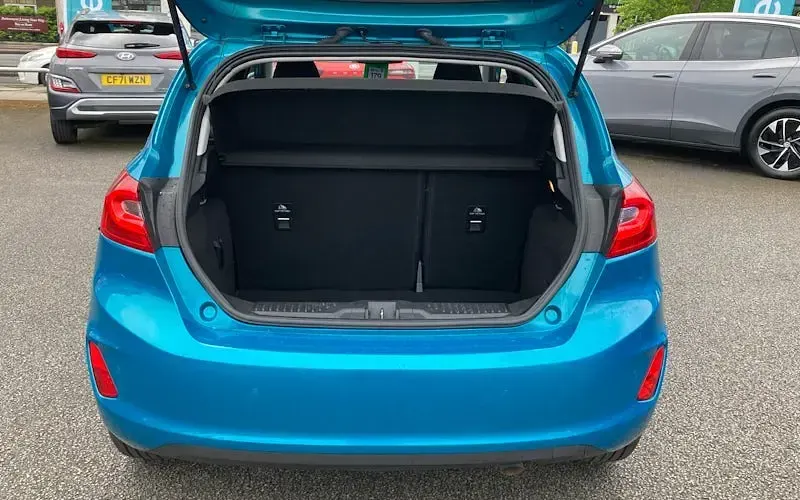 Usado Ford Fiesta Titanium 101 CV (74 kW) 2020 Utilitario