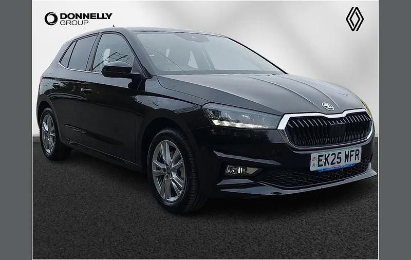 Black New 2025 Skoda Fabia SE L Hatchback | £19,995 (A bit pricey) - Image 1/4