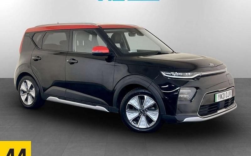 Black Used 2021 Kia Soul First Edition SUV | £8,895 (Super price) - Image 1/2